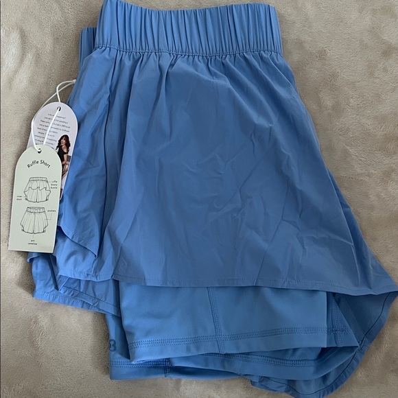 🩰Blogilates Ruffle Short (Cool Blue) - Picture 2 of 6